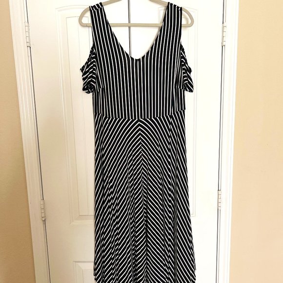 Cold Shoulder Black and White Striped Dress - Picture 1 of 5